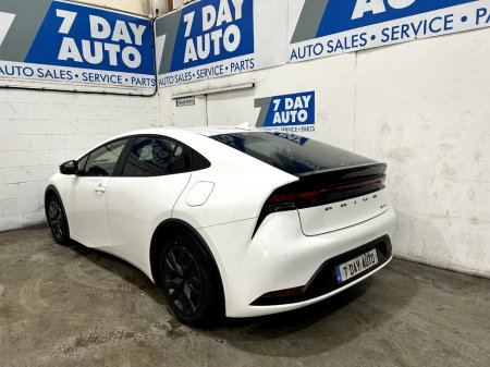 2025 Toyota Prius - photo 4