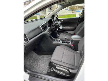 2021 Kia Sportage - photo 8