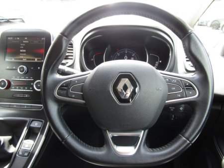 2018 Renault Scenic - photo 9