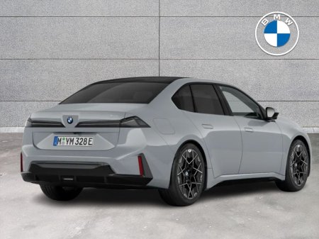 2026 BMW i3 - photo 2