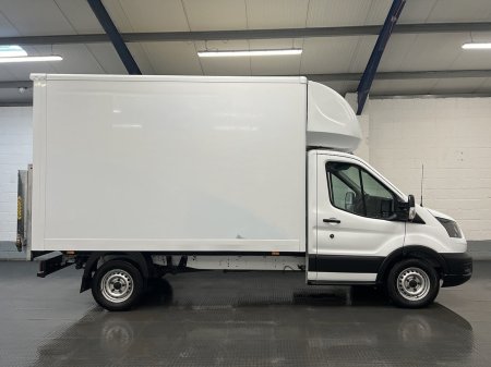 2022 Ford Transit - photo 9