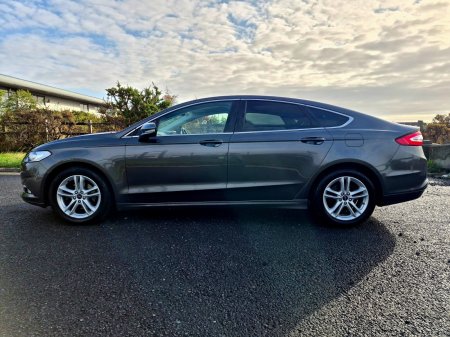 2019 Ford Mondeo - photo 4