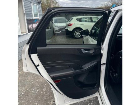 2022 Ford Kuga - photo 11