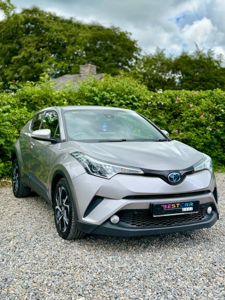 2018 Toyota C-HR - photo 2