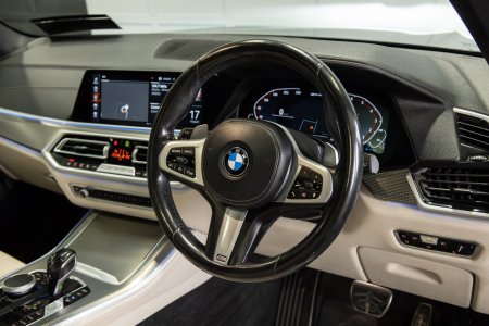 2021 BMW X5 - photo 9