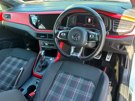 2018 Volkswagen Polo - photo 14