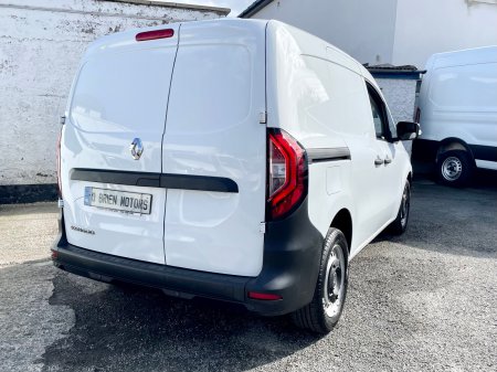 2023 Renault Kangoo - photo 13
