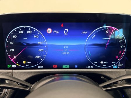 2025 Mercedes-Benz E-Class - photo 9