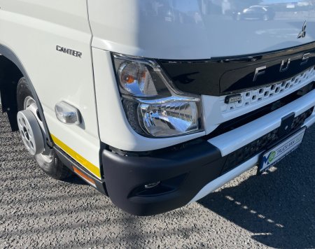 2026 Mitsubishi Canter - photo 2