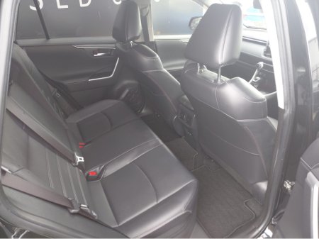 2019 Toyota RAV4 - photo 4