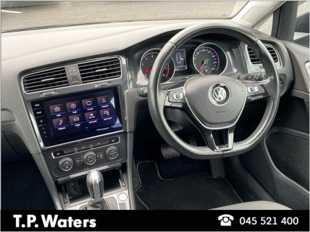 2018 Volkswagen Golf - photo 2