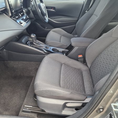 2023 Toyota Corolla - photo 10