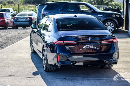 2024 BMW 3-Series - photo 10