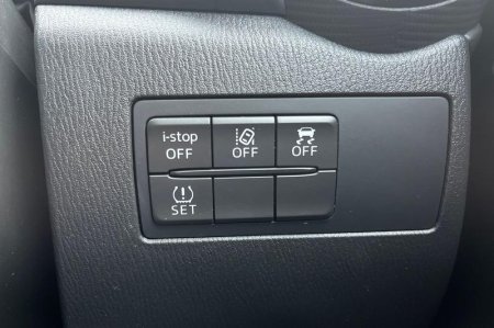 2024 Mazda Mazda2 - photo 23