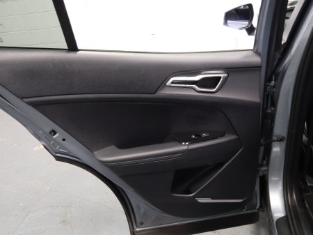 2022 Kia Sportage - photo 33