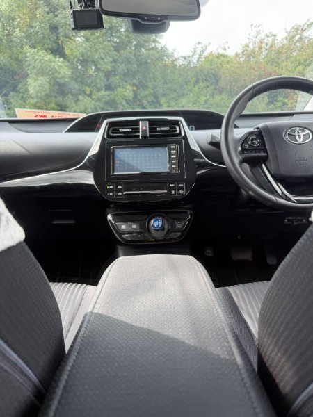 2021 Toyota Prius - photo 17