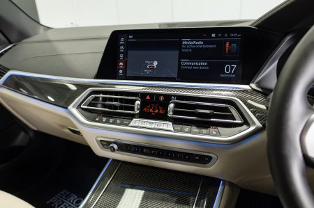 2023 BMW X5 - photo 17