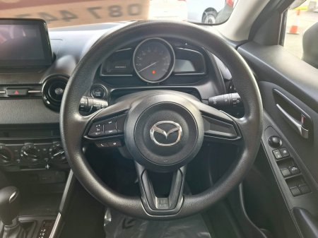 2019 Mazda Demio - photo 6