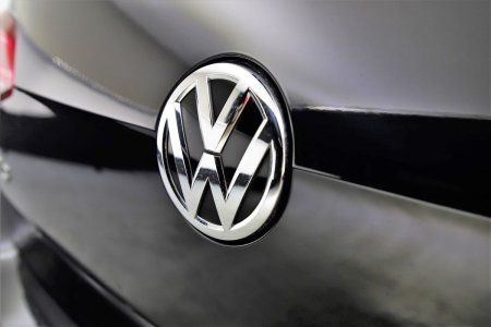 2020 Volkswagen Golf - photo 26