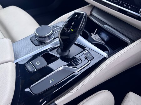 2018 BMW 5-Series - photo 11