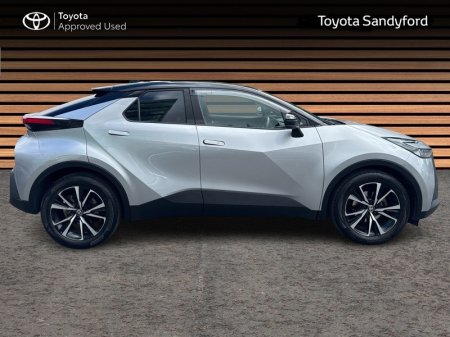 2024 Toyota C-HR - photo 3