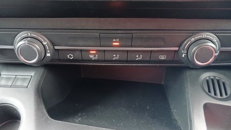 2021 Peugeot Rifter - photo 16
