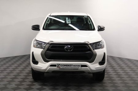 2022 Toyota Hilux - photo 2