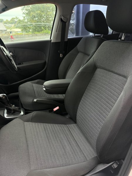 2012 Volkswagen Polo - photo 15