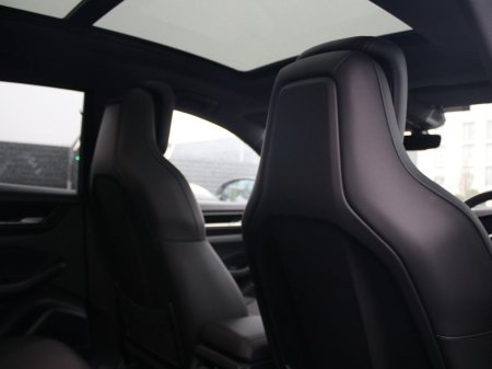 2026 Porsche Macan - photo 7