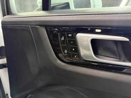 2020 Porsche Cayenne - photo 41