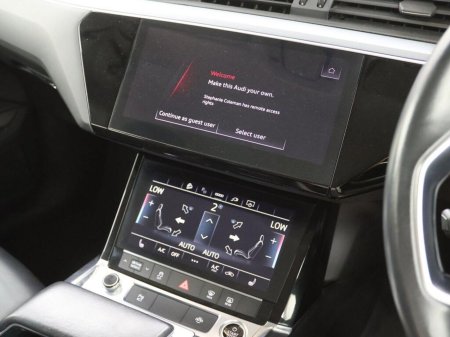 2020 Audi e-tron - photo 9
