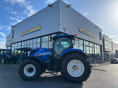 0 New Holland T7.245