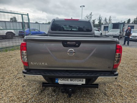 2017 Nissan Navara - photo 5