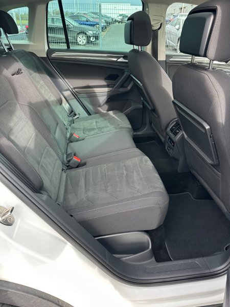 2020 Volkswagen Tiguan - photo 20