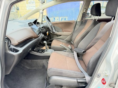2013 Honda Fit - photo 9