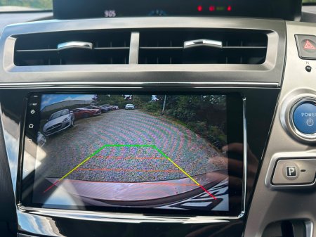 2020 Toyota Prius - photo 6