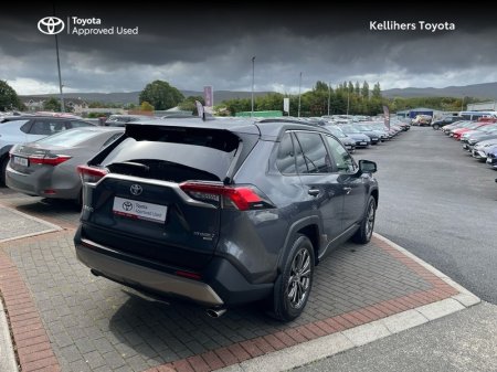 2022 Toyota RAV4 - photo 2