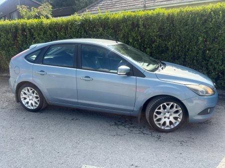 2010 Ford Focus - photo 4