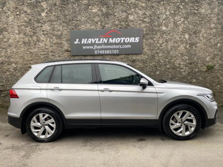 2021 Volkswagen Tiguan - photo 3