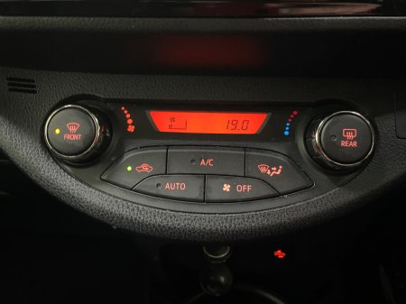 2018 Toyota Yaris - photo 14