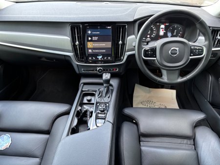 2020 Volvo V90 - photo 11