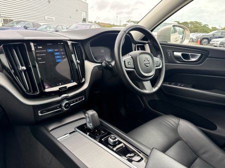 2024 Volvo XC60 - photo 2