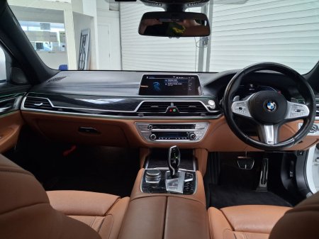 2019 BMW 7-Series - photo 17