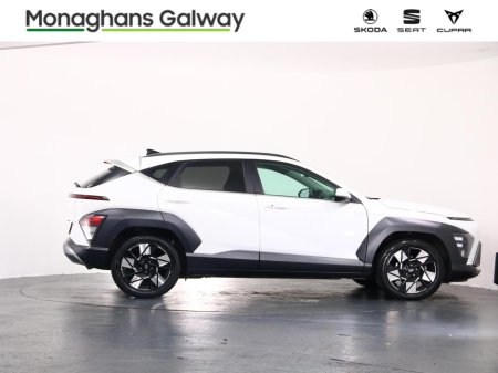 2024 Hyundai KONA - photo 2