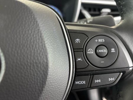 2024 Toyota Corolla - photo 13