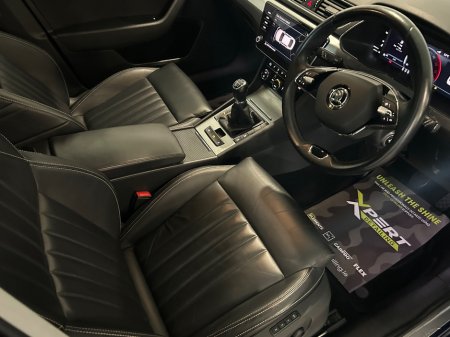 2022 Skoda Superb - photo 16