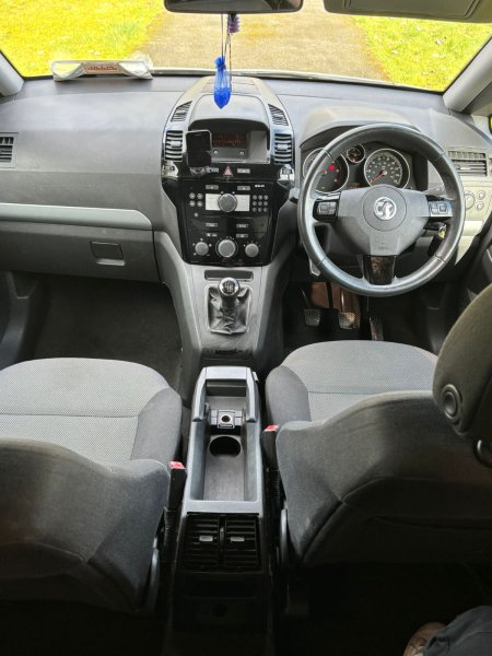 2013 Vauxhall Zafira - photo 15