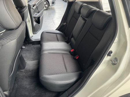 2014 Honda Fit - photo 18