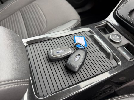 2018 Ford Kuga - photo 14