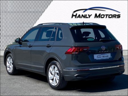 2021 Volkswagen Tiguan - photo 6